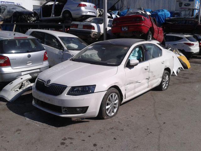 2015 Model Hurda Skoda Octavia Parça Parça Satılık